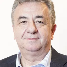 Portrait of Stavros Arnaoutakis