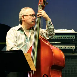 Portrait of Eddie Gomez