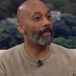 Portrait of Rahsaan Patterson