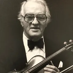 Portrait of Bill Richards