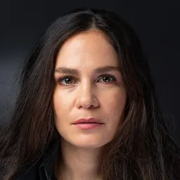 Portrait of Netta Garti