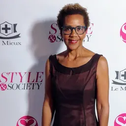 Portrait of Rhonda P. Hill