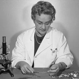 Portrait of Alli Vaittinen-Kuikka