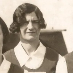 Portrait of Doris Woods