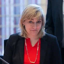 Portrait of Nina Warken