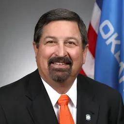 Portrait of Dick Lowe
