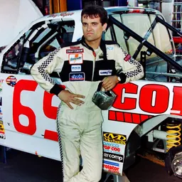 Portrait of Tony Roper