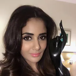 Portrait of Parul Yadav