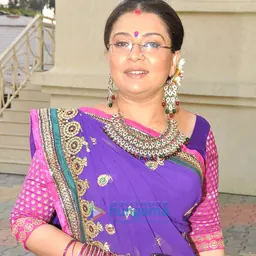 Portrait of Suchita Trivedi