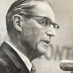 Portrait of Robert Elton Brooker
