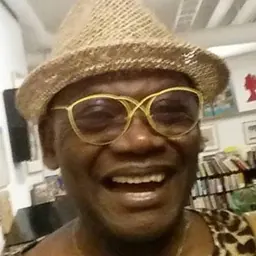 Portrait of Sydney Onayemi