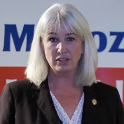 Portrait of Cathy Muñoz