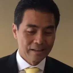 Portrait of Tewan Liptapallop