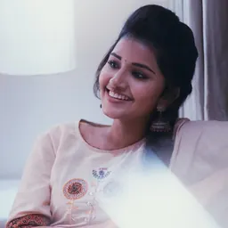 Portrait of Anupama Parameswaran