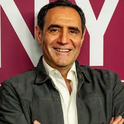 Portrait of Karren Karagulian