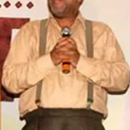 Portrait of Pramod Moutho
