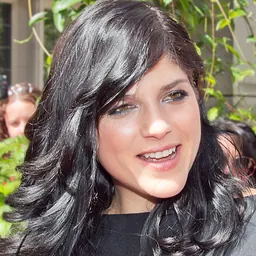 Portrait of Selma Blair