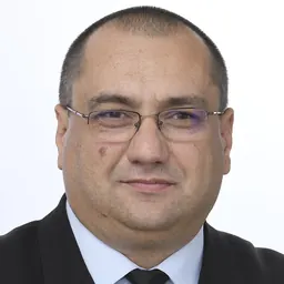 Portrait of Cristian Terheș
