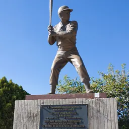 Portrait of Héctor Espino