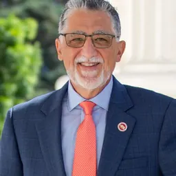 Portrait of Anthony Portantino