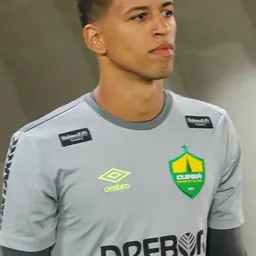 Portrait of Matheus Nogueira