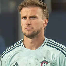 Portrait of Rob Holding
