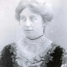Portrait of Elsie Howey