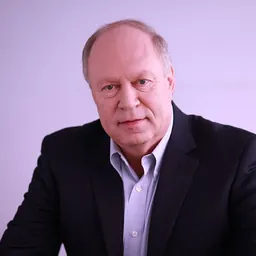 Portrait of Yoav Chelouche