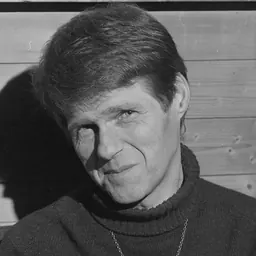 Portrait of Finn Carling