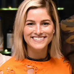 Portrait of Cassadee Pope