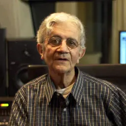 Portrait of Roy Cicala