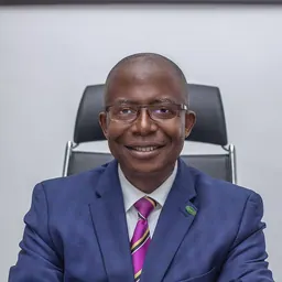 Portrait of Simon Aranonu