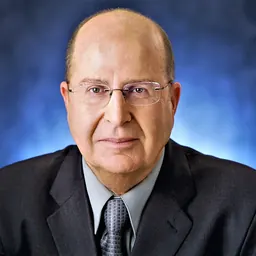Portrait of Moshe Ya'alon