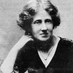 Portrait of Edith Annie Howes