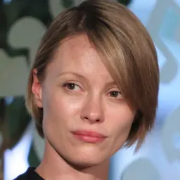 Portrait of Linda Rybová