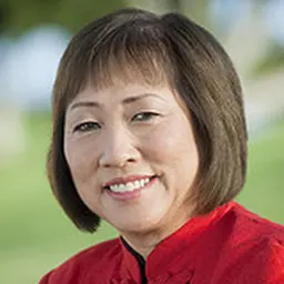 Portrait of Colleen Hanabusa