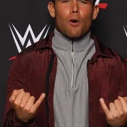 Portrait of Noam Dar