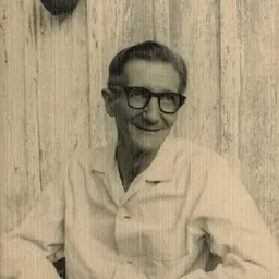 Portrait of León Cadogan