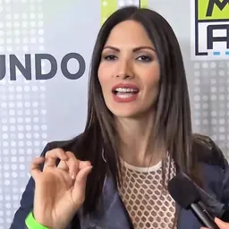 Portrait of Cynthia Olavarría