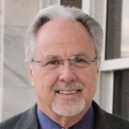 Portrait of Mark Gidley