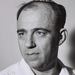 Portrait of Benjamin Shahor