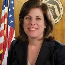Portrait of Stephanie Kopelousos