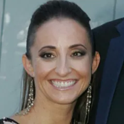 Portrait of Lyn Moran