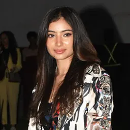 Portrait of Sara Arjun