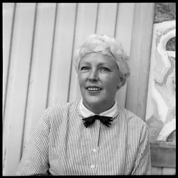 Portrait of Elaine Haxton