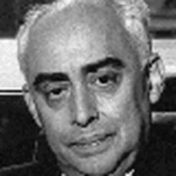 Portrait of Raúl Sáez