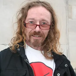 Portrait of Glenn Fabry