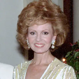 Portrait of Tova Traesnaes