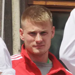 Portrait of Lukas Raeder