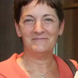Portrait of Lourdes Auzmendi